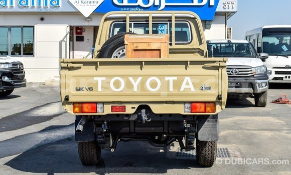 Buy Import Toyota Land Cruiser Beige Car in Import - Dubai in Barh el Gazel Buy Import Toyota Land Cruiser Beige Car in Import - Dubai in Barh el Gazel