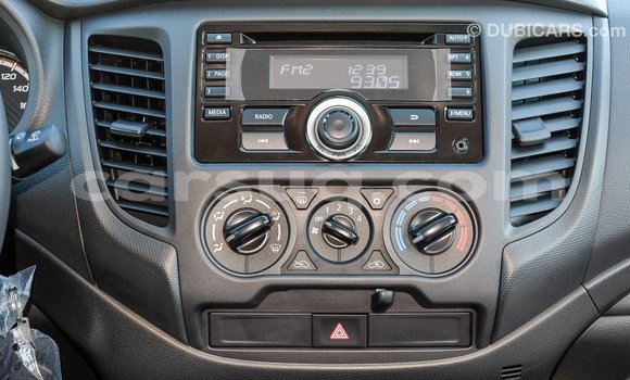 Buy Import Mitsubishi L200 White Car in Import - Dubai in Barh el Gazel Buy Import Mitsubishi L200 White Car in Import - Dubai in Barh el Gazel