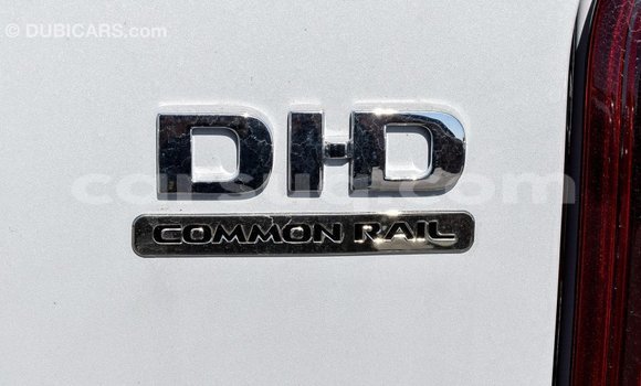 Buy Import Mitsubishi L200 White Car in Import - Dubai in Barh el Gazel Buy Import Mitsubishi L200 White Car in Import - Dubai in Barh el Gazel