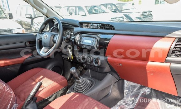 Buy Import Toyota Hilux Other Car in Import - Dubai in Barh el Gazel Buy Import Toyota Hilux Other Car in Import - Dubai in Barh el Gazel