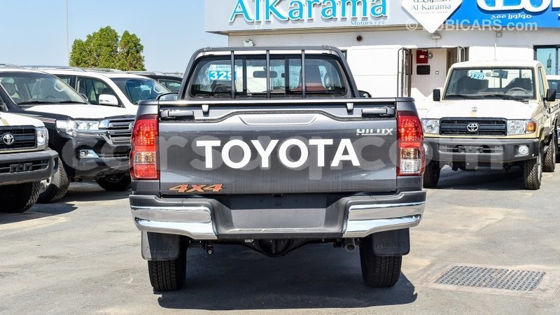 Big with watermark toyota hilux barh el gazel import dubai 1919