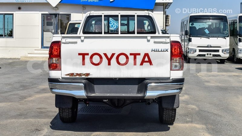 Big with watermark toyota hilux barh el gazel import dubai 1921