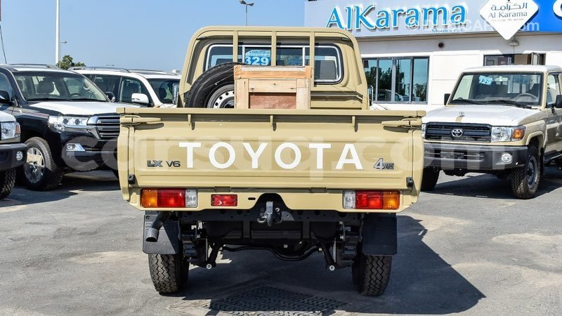 Big with watermark toyota land cruiser barh el gazel import dubai 1923