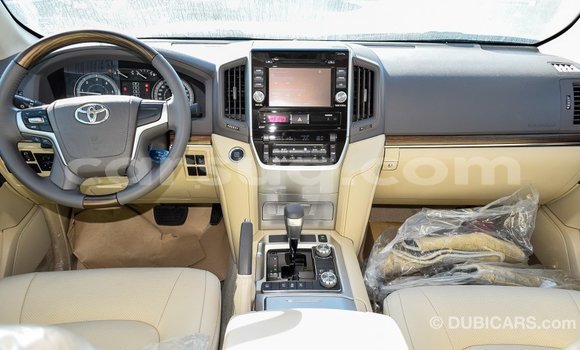 Buy Import Toyota Land Cruiser Black Car in Import - Dubai in Barh el Gazel Buy Import Toyota Land Cruiser Black Car in Import - Dubai in Barh el Gazel