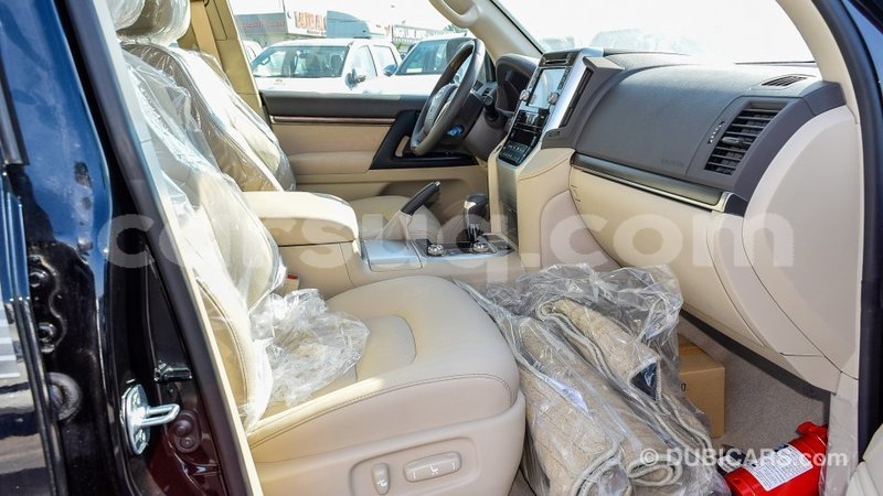 Big with watermark toyota land cruiser barh el gazel import dubai 1925