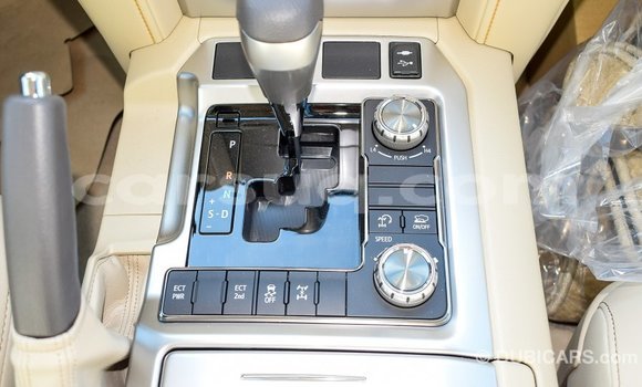 Buy Import Toyota Land Cruiser Black Car in Import - Dubai in Barh el Gazel Buy Import Toyota Land Cruiser Black Car in Import - Dubai in Barh el Gazel