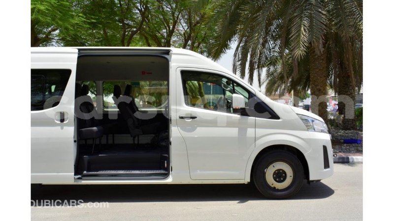 Big with watermark toyota hiace barh el gazel import dubai 1930