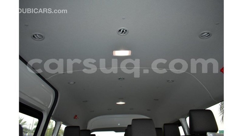 Big with watermark toyota hiace barh el gazel import dubai 1930