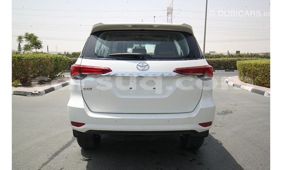 Buy Import Toyota Fortuner White Car in Import - Dubai in Barh el Gazel Buy Import Toyota Fortuner White Car in Import - Dubai in Barh el Gazel