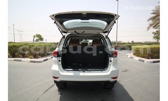 Buy Import Toyota Fortuner White Car in Import - Dubai in Barh el Gazel Buy Import Toyota Fortuner White Car in Import - Dubai in Barh el Gazel