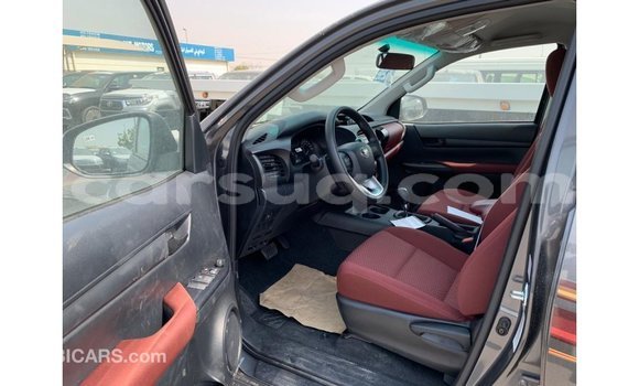Buy Import Toyota Hilux Other Car in Import - Dubai in Barh el Gazel Buy Import Toyota Hilux Other Car in Import - Dubai in Barh el Gazel