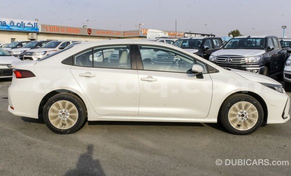 Acheter Import Voiture Toyota Corolla Blanc à Import - Dubai, Barh el Gazel Acheter Import Voiture Toyota Corolla Blanc à Import - Dubai, Barh el Gazel