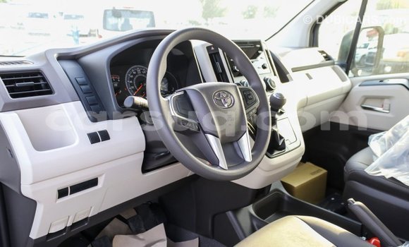 Buy Import Toyota Hiace White Car in Import - Dubai in Barh el Gazel Buy Import Toyota Hiace White Car in Import - Dubai in Barh el Gazel