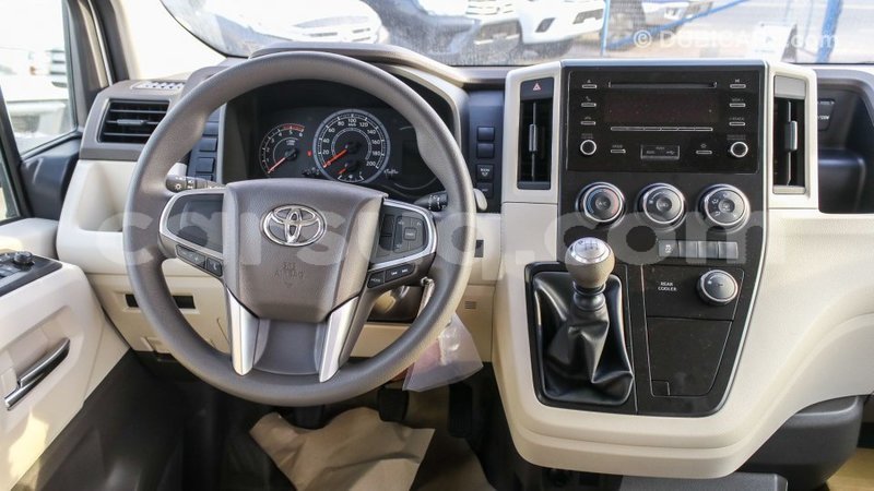 Big with watermark toyota hiace barh el gazel import dubai 1966