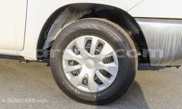 Buy Import Toyota Hilux White Car in Import - Dubai in Barh el Gazel Buy Import Toyota Hilux White Car in Import - Dubai in Barh el Gazel