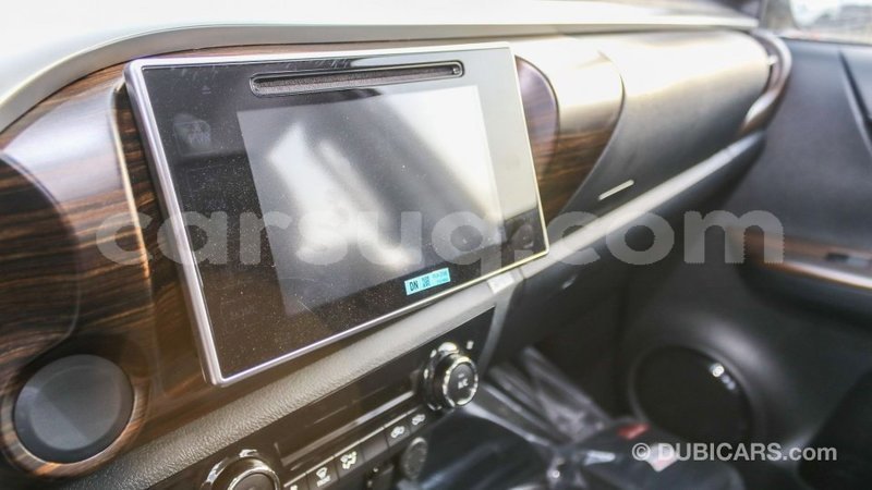 Big with watermark toyota hilux barh el gazel import dubai 1968