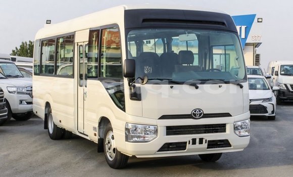 Buy Import Toyota Coaster White Car in Import - Dubai in Barh el Gazel Buy Import Toyota Coaster White Car in Import - Dubai in Barh el Gazel