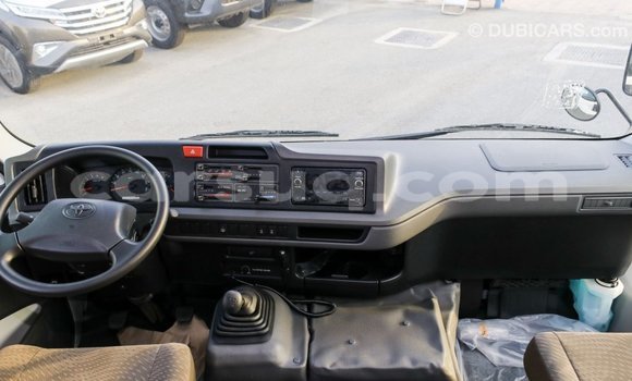 Buy Import Toyota Coaster White Car in Import - Dubai in Barh el Gazel Buy Import Toyota Coaster White Car in Import - Dubai in Barh el Gazel
