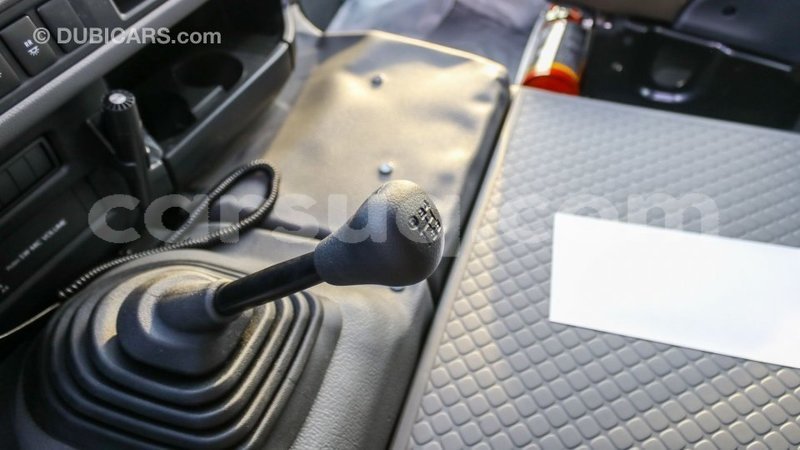 Big with watermark toyota coaster barh el gazel import dubai 1969