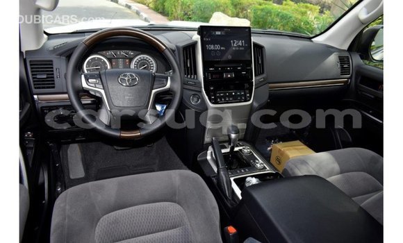 Buy Import Toyota Land Cruiser Black Car in Import - Dubai in Barh el Gazel Buy Import Toyota Land Cruiser Black Car in Import - Dubai in Barh el Gazel