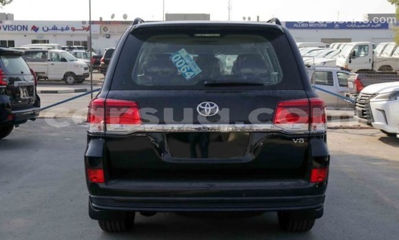 Buy Import Toyota Land Cruiser Black Car in Import - Dubai in Barh el Gazel Buy Import Toyota Land Cruiser Black Car in Import - Dubai in Barh el Gazel