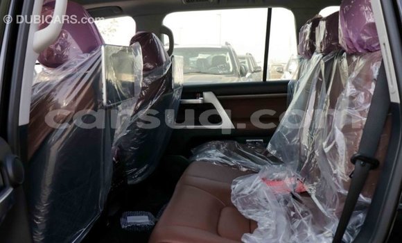 Buy Import Toyota Land Cruiser Black Car in Import - Dubai in Barh el Gazel Buy Import Toyota Land Cruiser Black Car in Import - Dubai in Barh el Gazel