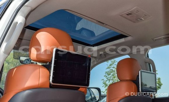 Acheter Import Voiture Toyota Land Cruiser Blanc à Import - Dubai, Barh el Gazel Acheter Import Voiture Toyota Land Cruiser Blanc à Import - Dubai, Barh el Gazel