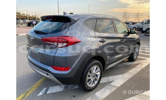 Buy Import Hyundai Tucson White Car in Import - Dubai in Barh el Gazel Buy Import Hyundai Tucson White Car in Import - Dubai in Barh el Gazel