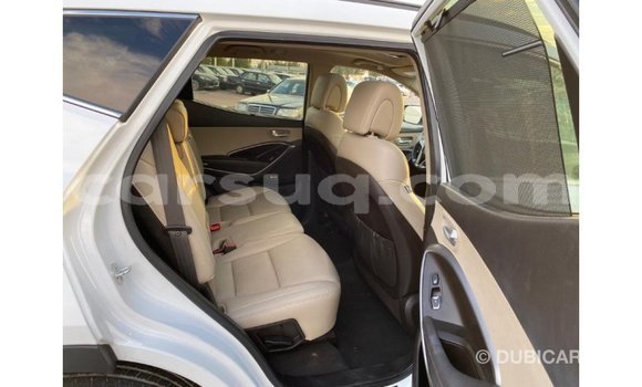 Acheter Import Voiture Hyundai Santa Fe Blanc à Import - Dubai, Barh el Gazel Acheter Import Voiture Hyundai Santa Fe Blanc à Import - Dubai, Barh el Gazel