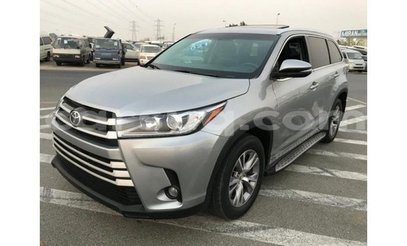 Buy Import Toyota Highlander Other Car in Import - Dubai in Barh el Gazel Buy Import Toyota Highlander Other Car in Import - Dubai in Barh el Gazel