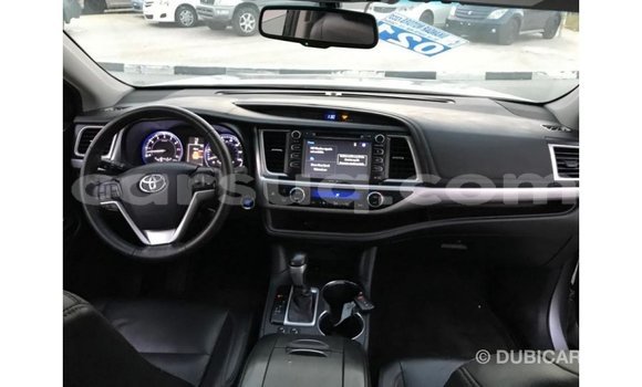 Buy Import Toyota Highlander Other Car in Import - Dubai in Barh el Gazel Buy Import Toyota Highlander Other Car in Import - Dubai in Barh el Gazel