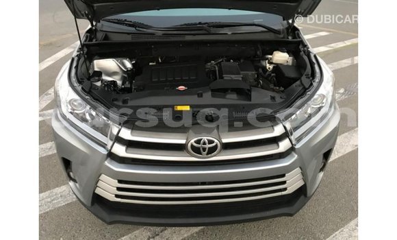 Buy Import Toyota Highlander Other Car in Import - Dubai in Barh el Gazel Buy Import Toyota Highlander Other Car in Import - Dubai in Barh el Gazel