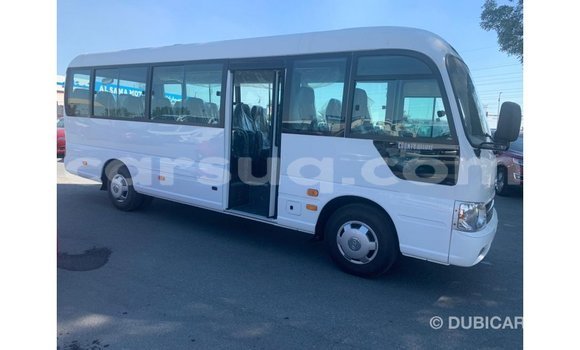 Acheter Import Voiture Hyundai Accent Blanc à Import - Dubai, Barh el Gazel Acheter Import Voiture Hyundai Accent Blanc à Import - Dubai, Barh el Gazel