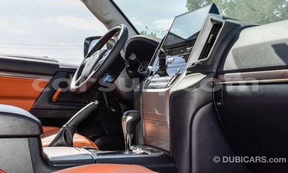 Buy Import Toyota Land Cruiser White Car in Import - Dubai in Barh el Gazel Buy Import Toyota Land Cruiser White Car in Import - Dubai in Barh el Gazel