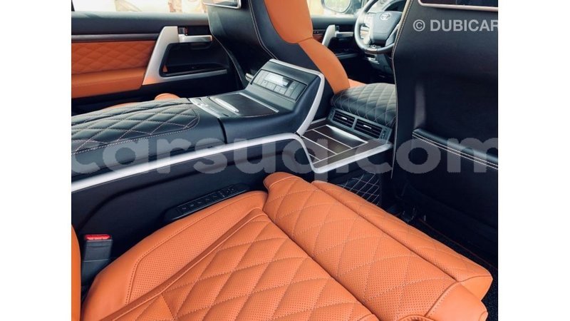 Big with watermark toyota land cruiser barh el gazel import dubai 1995