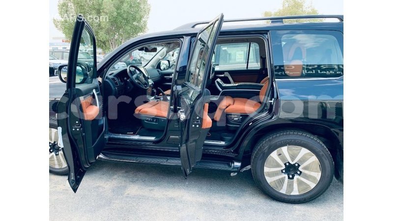 Big with watermark toyota land cruiser barh el gazel import dubai 1995