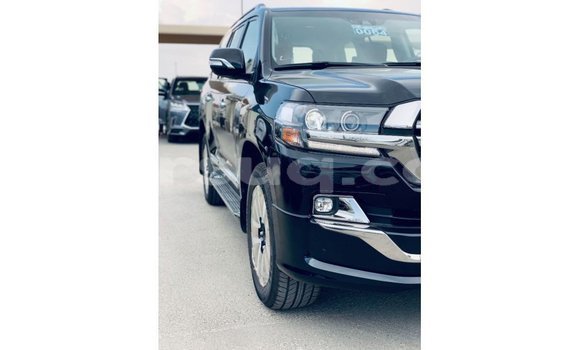 Buy Import Toyota Land Cruiser Black Car in Import - Dubai in Barh el Gazel Buy Import Toyota Land Cruiser Black Car in Import - Dubai in Barh el Gazel