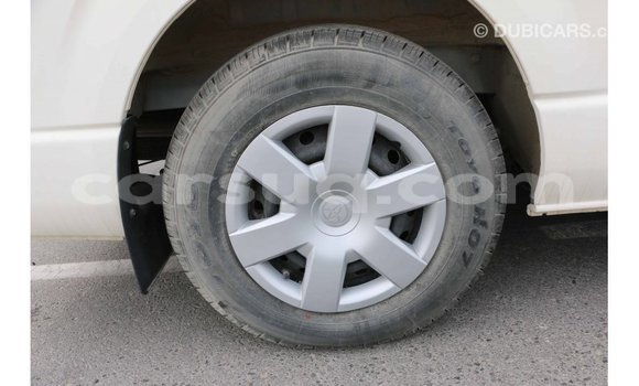 Acheter Import Voiture Toyota Hiace Blanc à Import - Dubai, Barh el Gazel Acheter Import Voiture Toyota Hiace Blanc à Import - Dubai, Barh el Gazel
