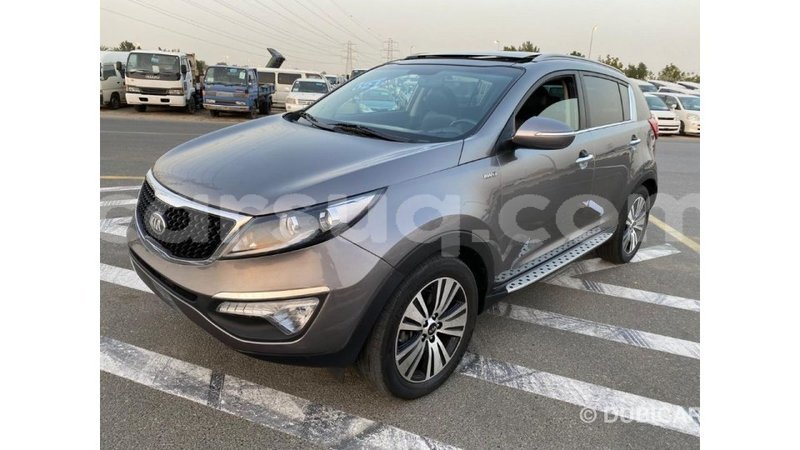 Big with watermark kia sportage barh el gazel import dubai 2010