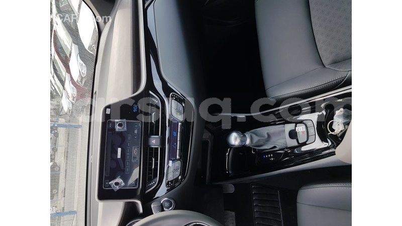 Big with watermark toyota c hr barh el gazel import dubai 2019