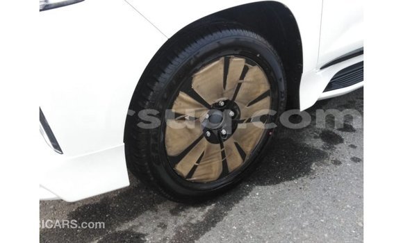 Acheter Import Voiture Lexus LX Blanc à Import - Dubai, Barh el Gazel Acheter Import Voiture Lexus LX Blanc à Import - Dubai, Barh el Gazel