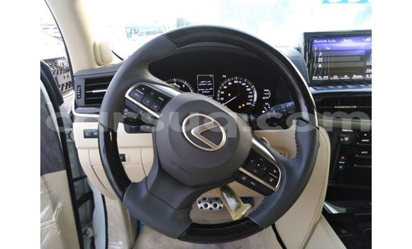 Acheter Import Voiture Lexus LX Blanc à Import - Dubai, Barh el Gazel Acheter Import Voiture Lexus LX Blanc à Import - Dubai, Barh el Gazel