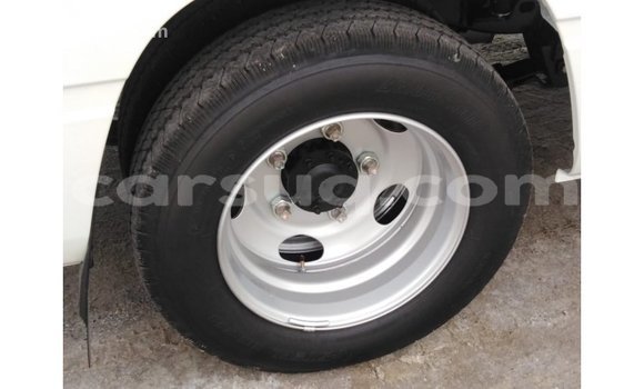 Acheter Import Voiture Toyota Coaster Blanc à Import - Dubai, Barh el Gazel Acheter Import Voiture Toyota Coaster Blanc à Import - Dubai, Barh el Gazel