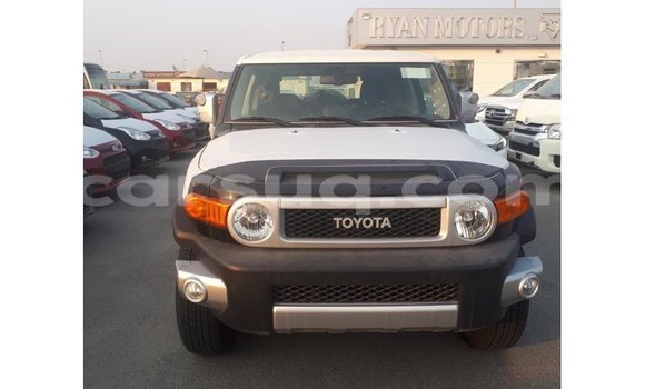 Acheter Import Voiture Toyota FJ Cruiser Noir à Import - Dubai, Barh el Gazel Acheter Import Voiture Toyota FJ Cruiser Noir à Import - Dubai, Barh el Gazel