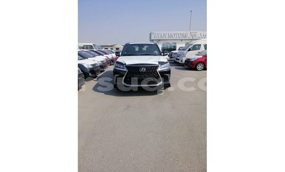 Acheter Import Voiture Lexus LX Noir à Import - Dubai, Barh el Gazel Acheter Import Voiture Lexus LX Noir à Import - Dubai, Barh el Gazel
