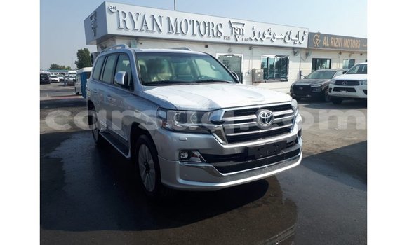 Acheter Import Voiture Toyota Land Cruiser Autre à Import - Dubai, Barh el Gazel Acheter Import Voiture Toyota Land Cruiser Autre à Import - Dubai, Barh el Gazel