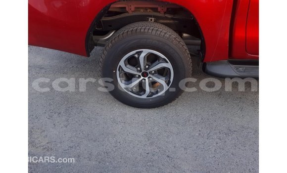 Acheter Import Voiture Toyota Hilux Rouge à Import - Dubai, Barh el Gazel Acheter Import Voiture Toyota Hilux Rouge à Import - Dubai, Barh el Gazel