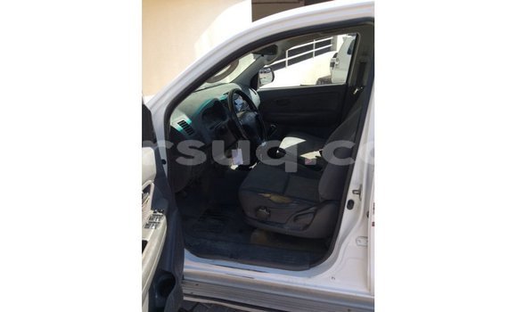 Buy Import Toyota Hilux White Car in Import - Dubai in Barh el Gazel Buy Import Toyota Hilux White Car in Import - Dubai in Barh el Gazel