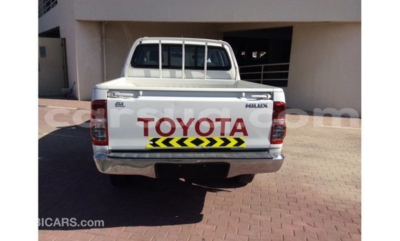 Buy Import Toyota Hilux White Car in Import - Dubai in Barh el Gazel Buy Import Toyota Hilux White Car in Import - Dubai in Barh el Gazel