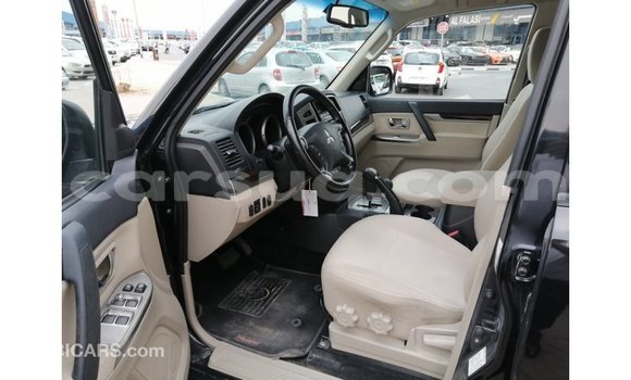 Buy Import Mitsubishi Pajero Black Car in Import - Dubai in Barh el Gazel Buy Import Mitsubishi Pajero Black Car in Import - Dubai in Barh el Gazel